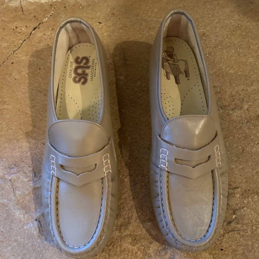 SAS Women's  Loafers size 10 N